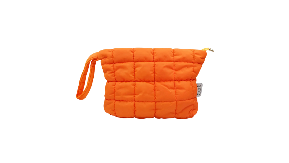 Aloe + Colors Glow Skincare Bag With Vitamin C